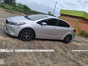 Kia Forte EX Sedan 2018 Gris