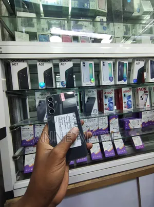 Samsung Galaxy S23 FE 128 GB Noir