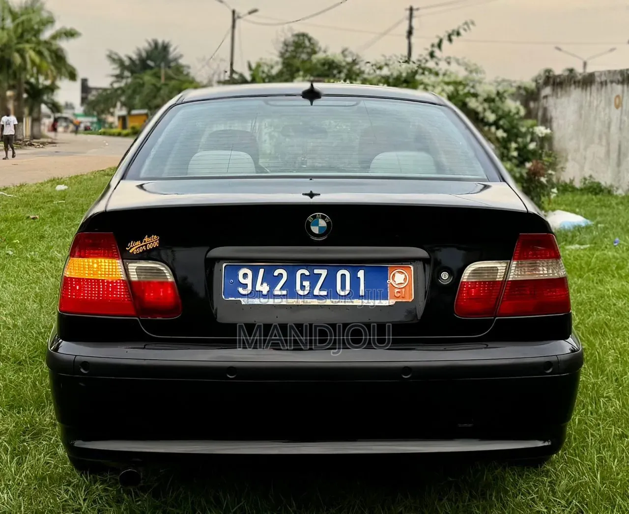 BMW 318i 2003 Noir Mat