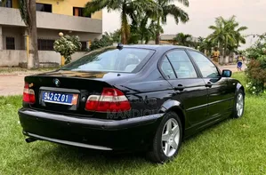 BMW 318i 2003 Noir Mat
