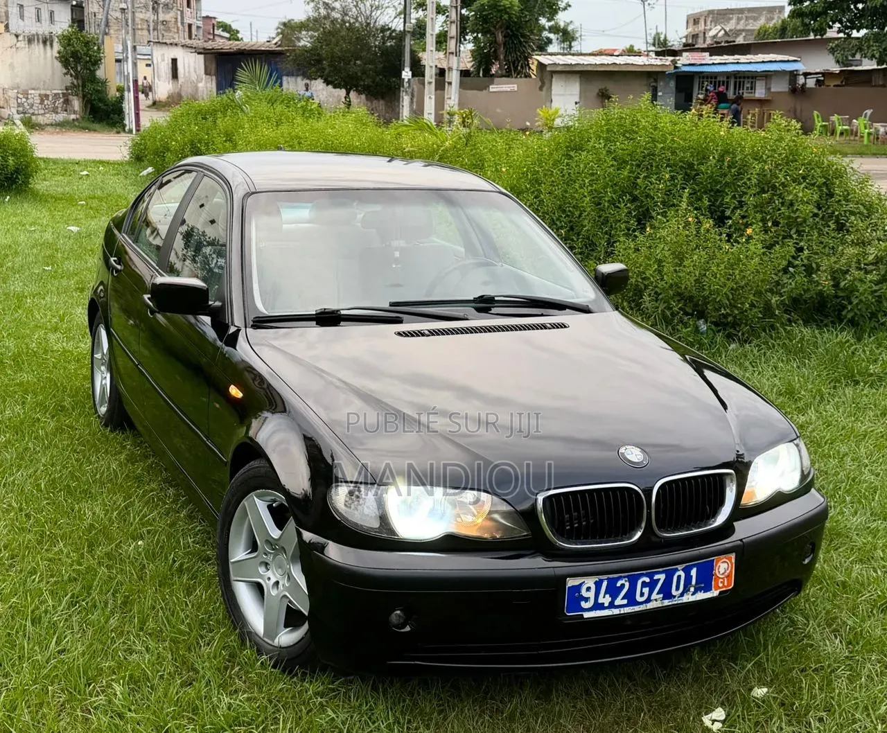 BMW 318i 2003 Noir Mat