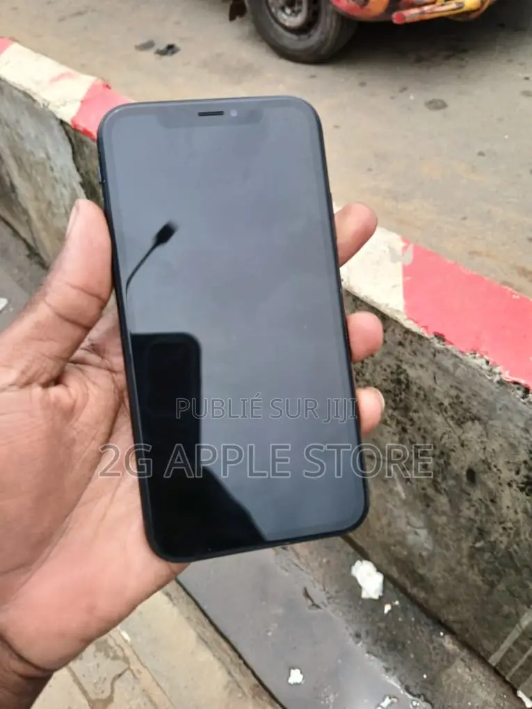 Apple iPhone XR 64 GB Noir