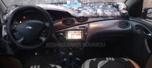 Ford Focus 2002 Vert