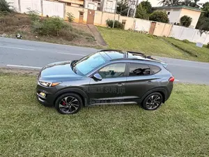 Hyundai Tucson Limited 2021 Gris