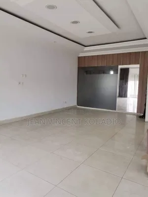 Meublé 8chbre Duplex dans Particulier, Cocody à Vendre