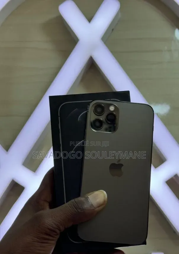 Nouveau Apple iPhone 12 Pro 512 GB Noir