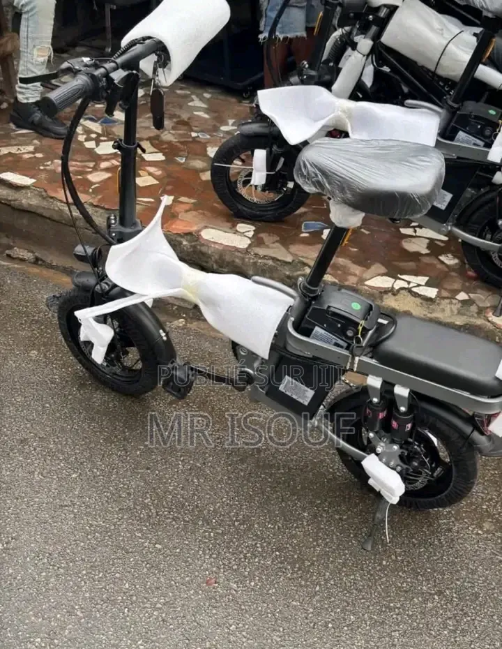 Nouveau TVS Apache RTR 160 2V 2026 Blanc
