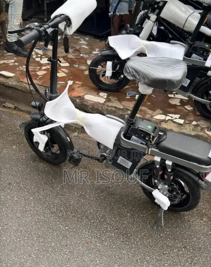 Nouveau TVS Apache RTR 160 2V 2026 Blanc