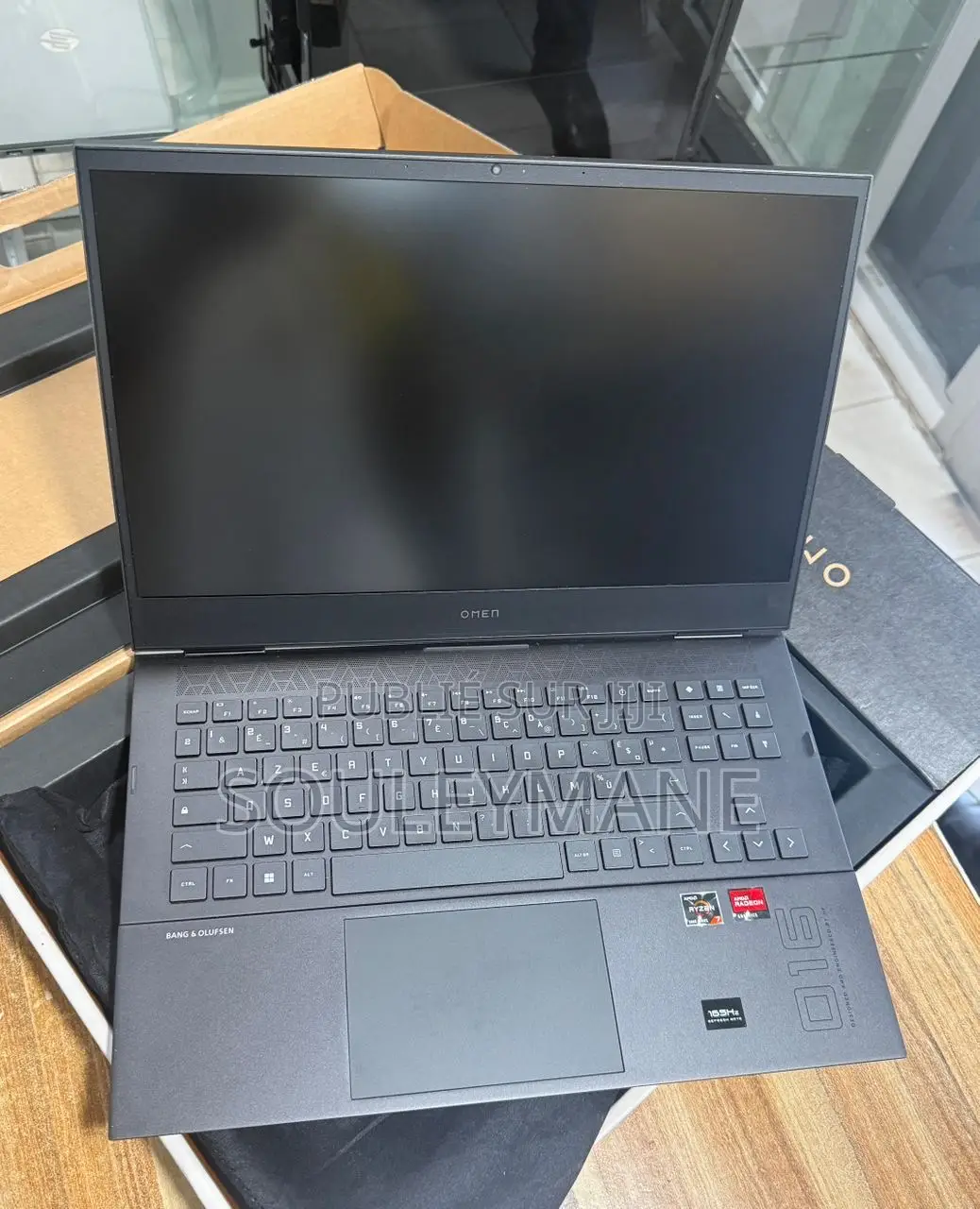 Ordinateur portable HP Omen 16 16GB AMD Ryzen 7 SSD 1T