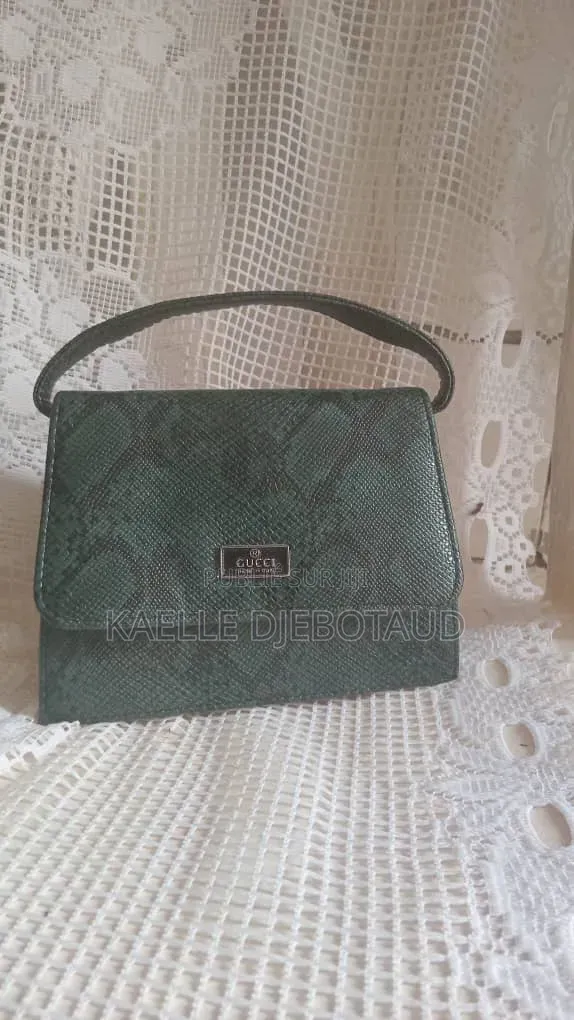 Je Vente Des Sacs