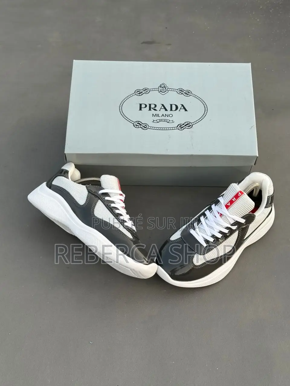 Chaussures Prada