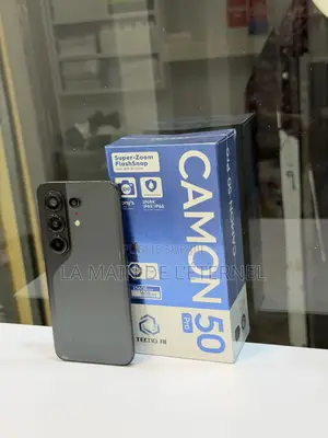 Nouveau Tecno Camon 50 Pro 256 GB Vert