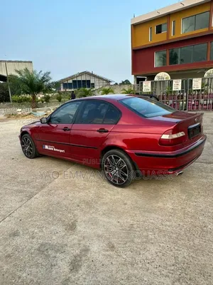 BMW 318i 2011 Bordeaux