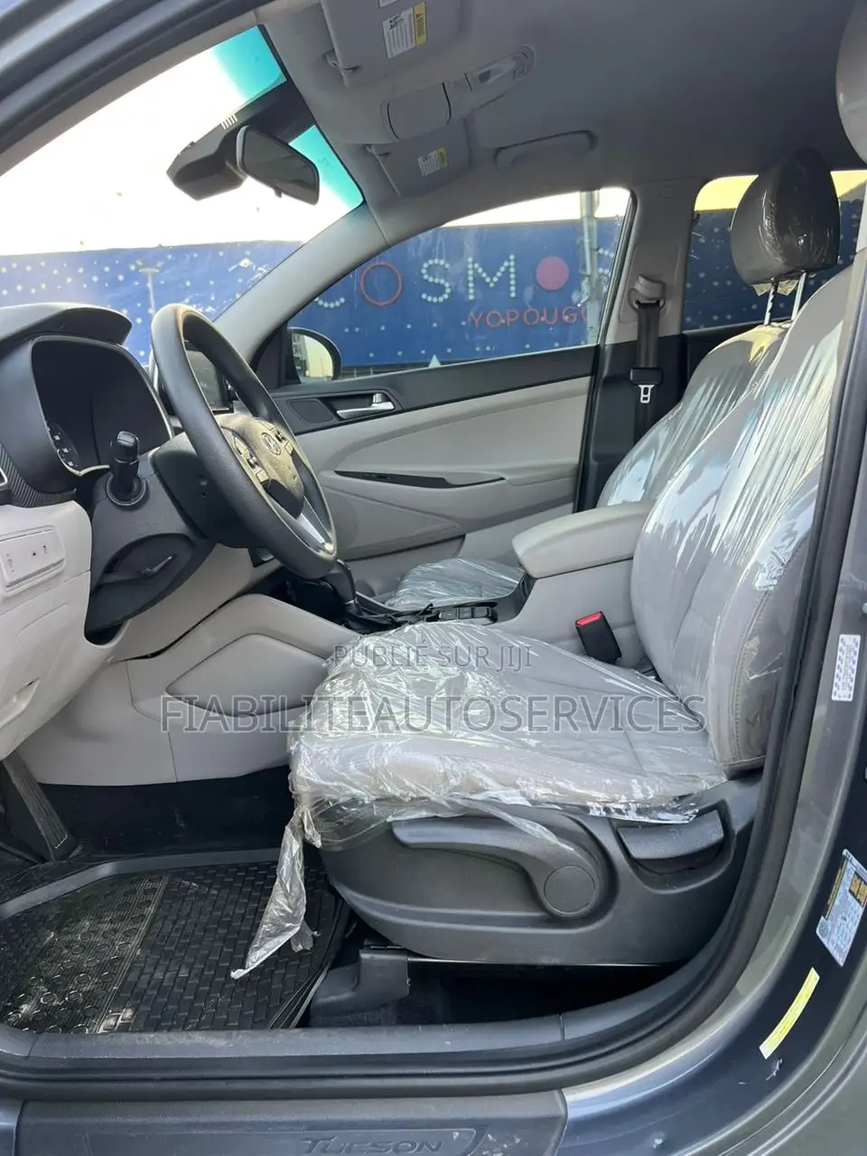 Hyundai Tucson SE 2021 Gris