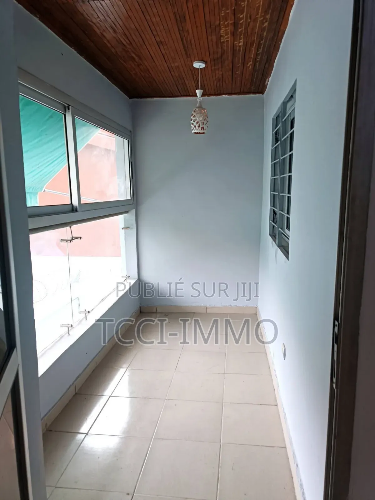3chbre Villa dans Cocody à Louer