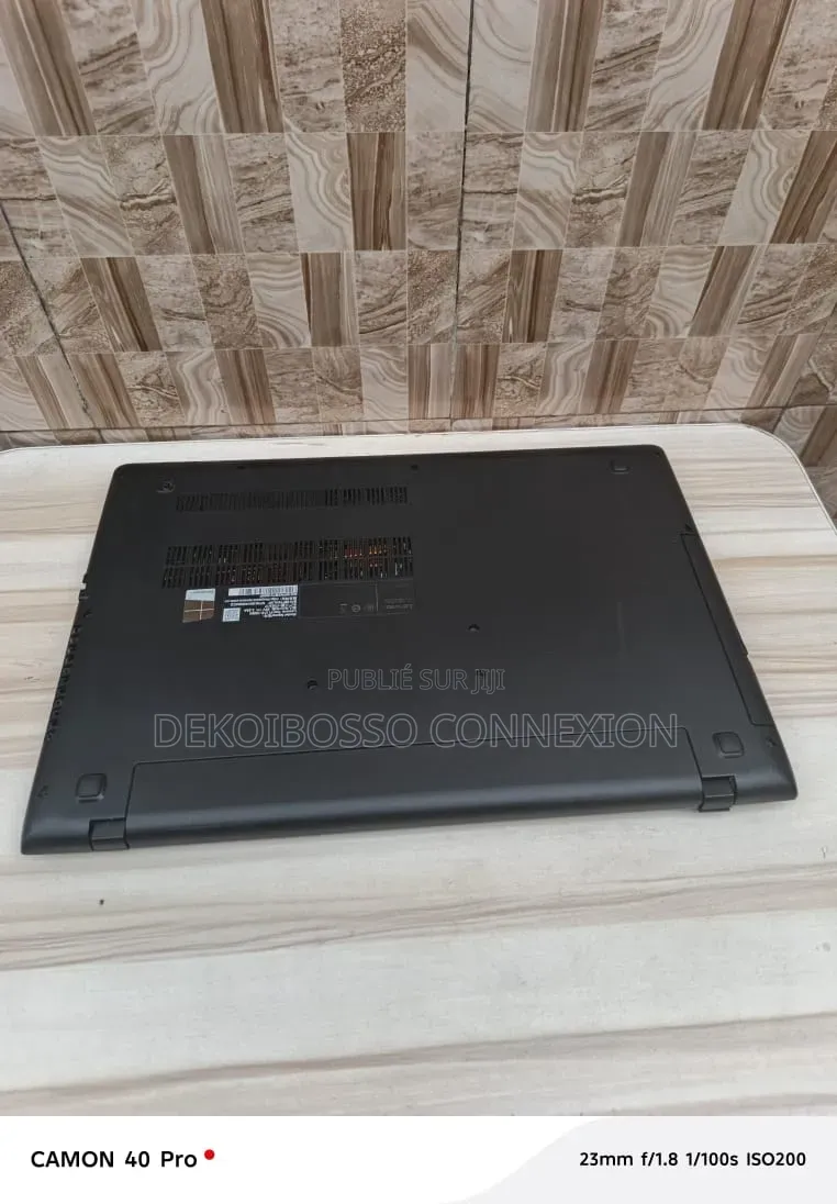 Ordinateur portable Lenovo IdeaPad 300 8GB Intel Core i5 HDD 500GB