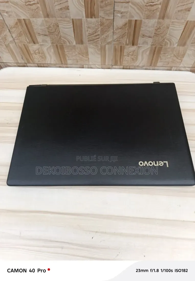 Ordinateur portable Lenovo IdeaPad 300 8GB Intel Core i5 HDD 500GB