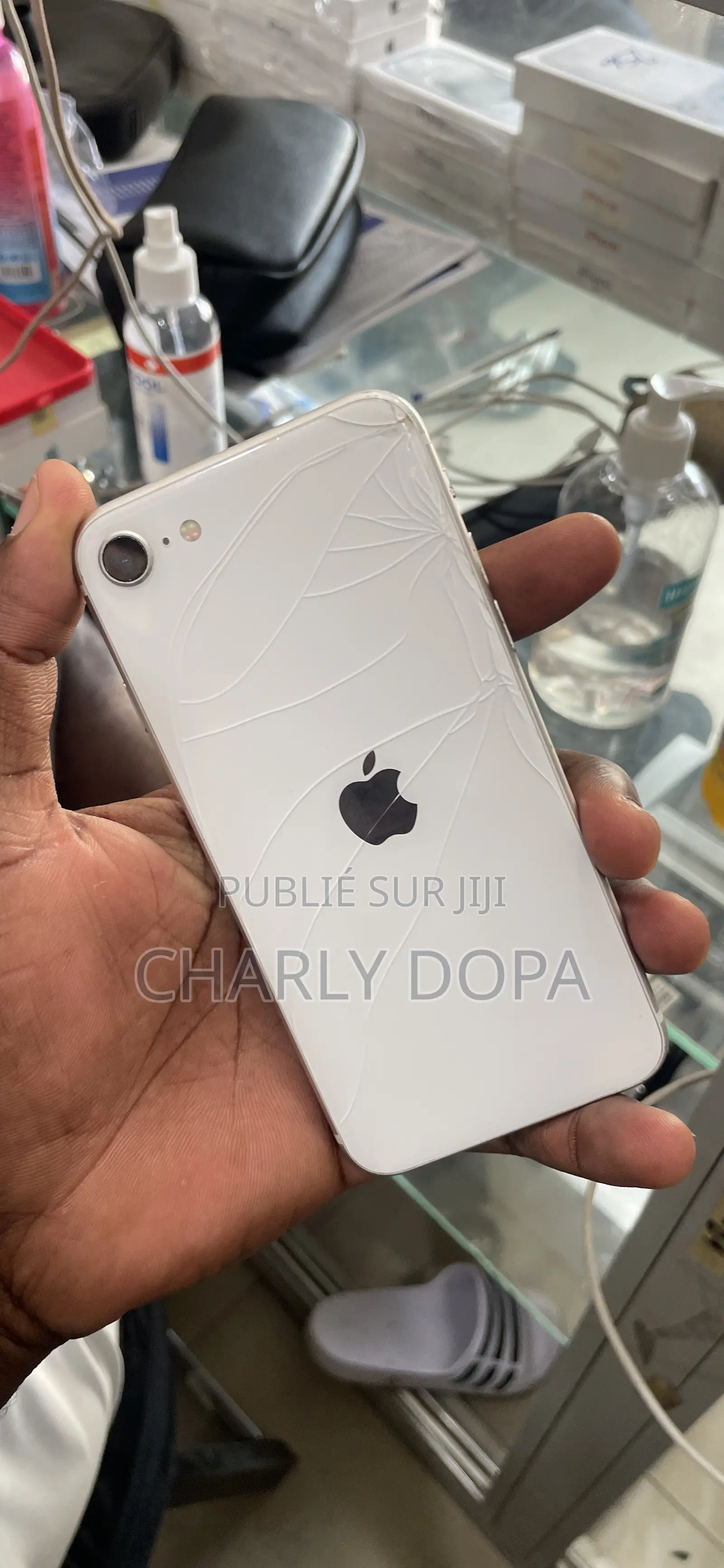 Apple iPhone SE (2020) 64 GB Blanc