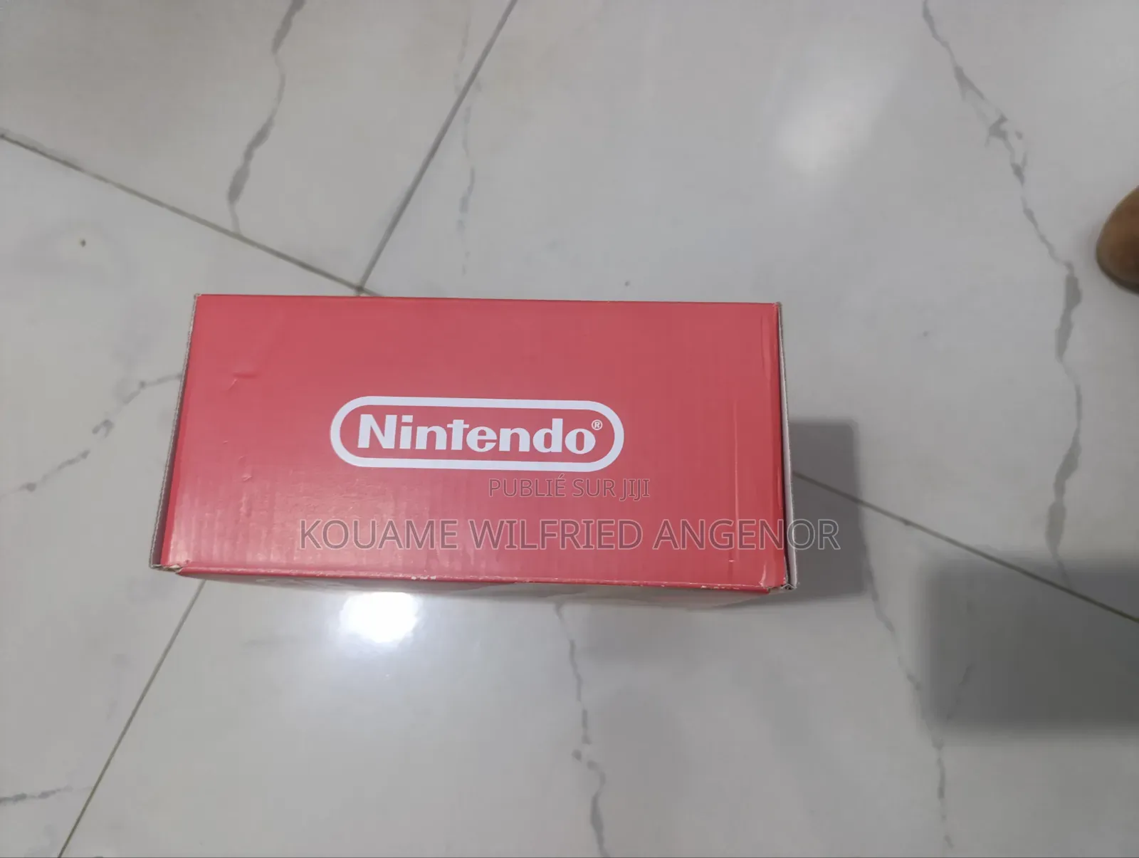 Console Nintendo Switch Oled – Avec Station D’Accueil Et Manette