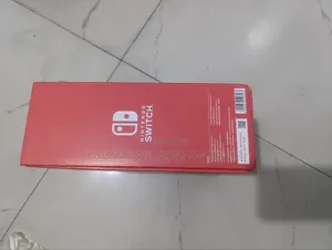 Console Nintendo Switch Oled – Avec Station D’Accueil Et Manette