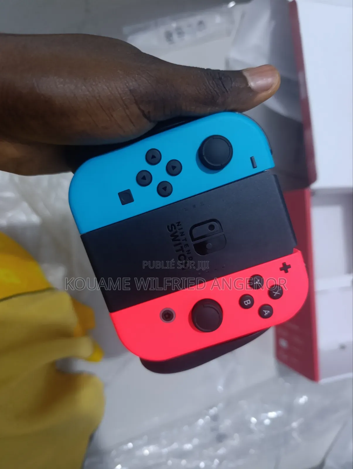 Console Nintendo Switch Oled – Avec Station D’Accueil Et Manette