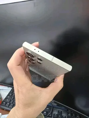 Nouveau Samsung Galaxy S24 Ultra 256 GB Autre