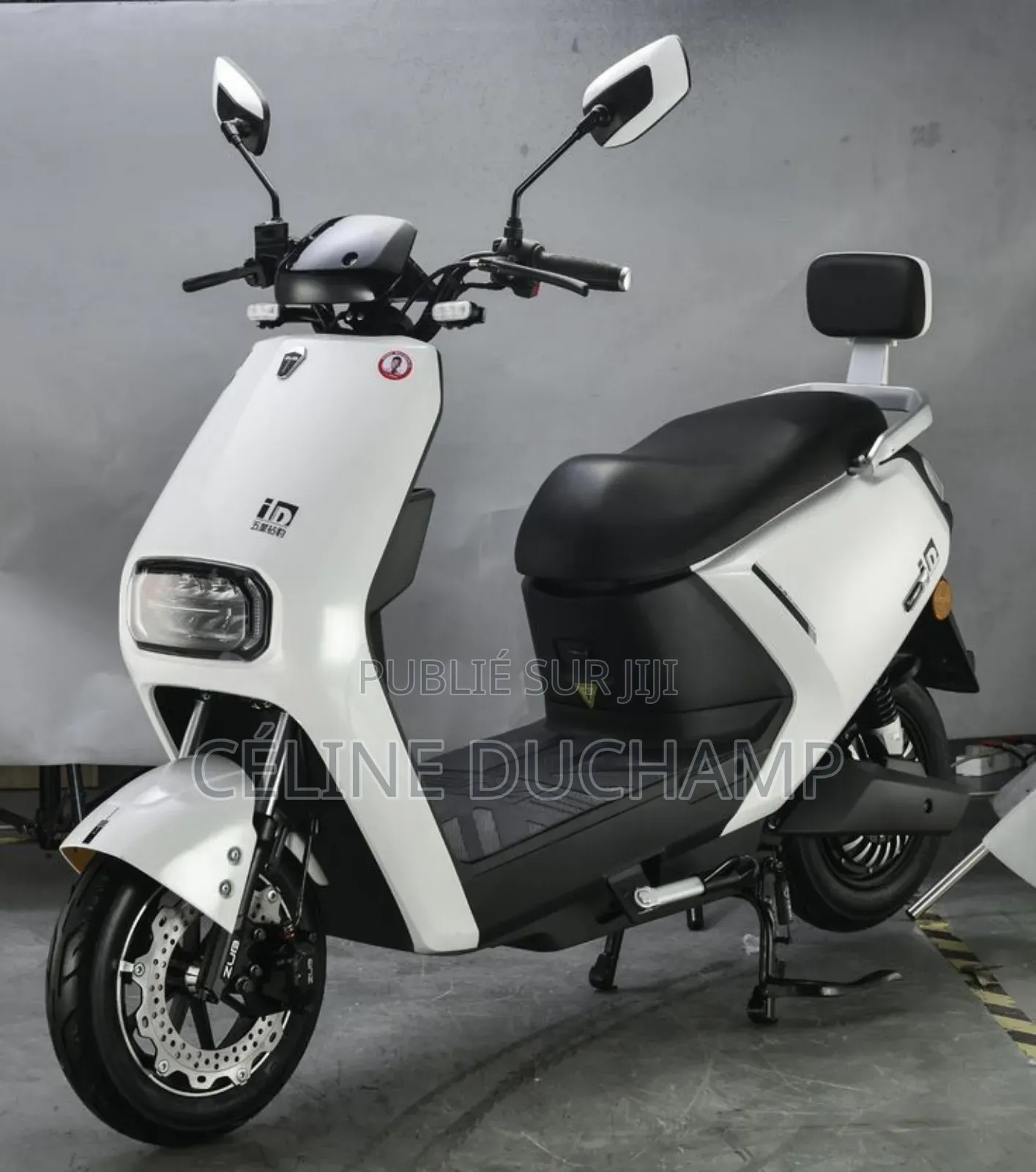 Nouveau Moto Guzzi Sport 2024 Blanc
