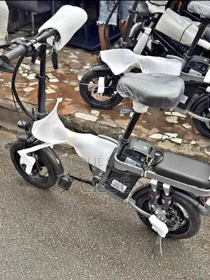 TVS Rockz 125 2026 Noir