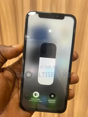 Apple iPhone X 64 GB Autre