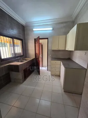 5chbre Duplex dans Klay'Services, Cocody à Vendre