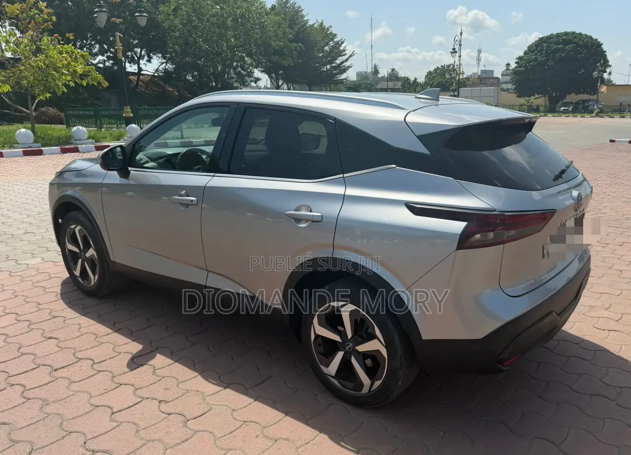 Nissan Qashqai 2024 Gris