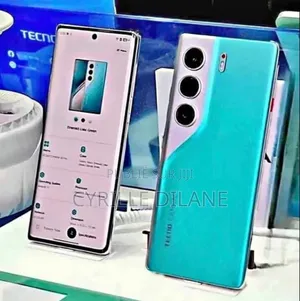Nouveau Tecno Camon 40 256 GB Bleu
