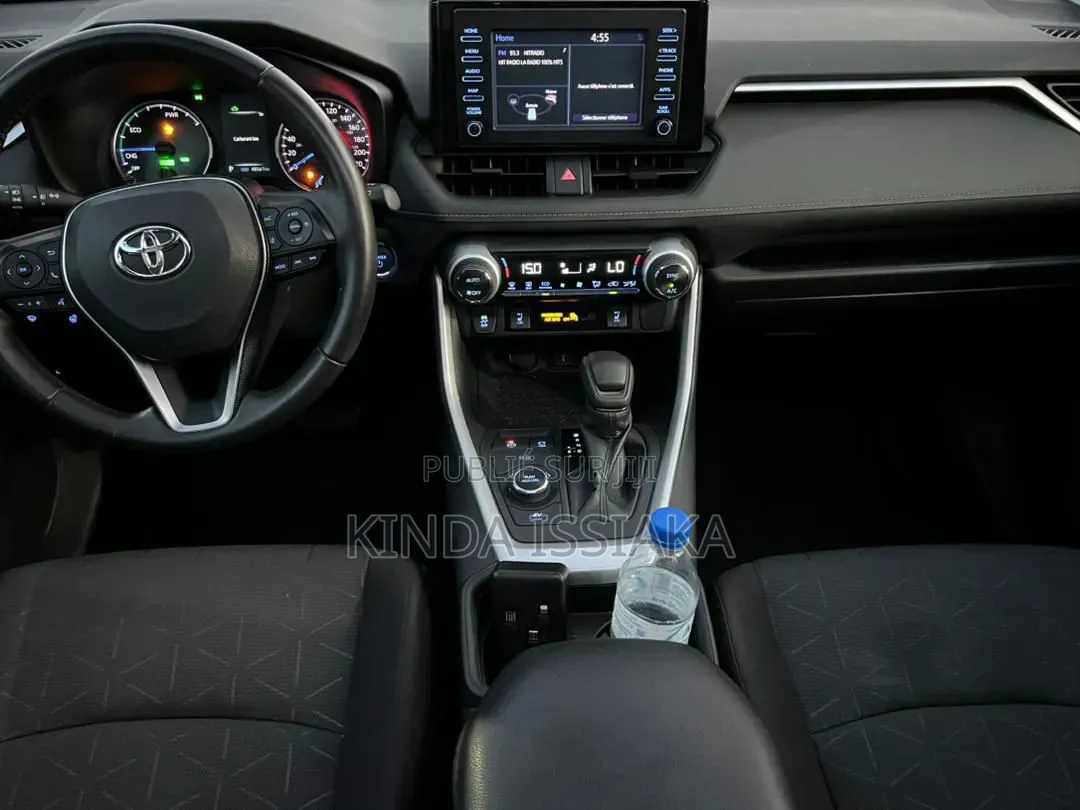 Toyota RAV4 XLE 2022 Rouge