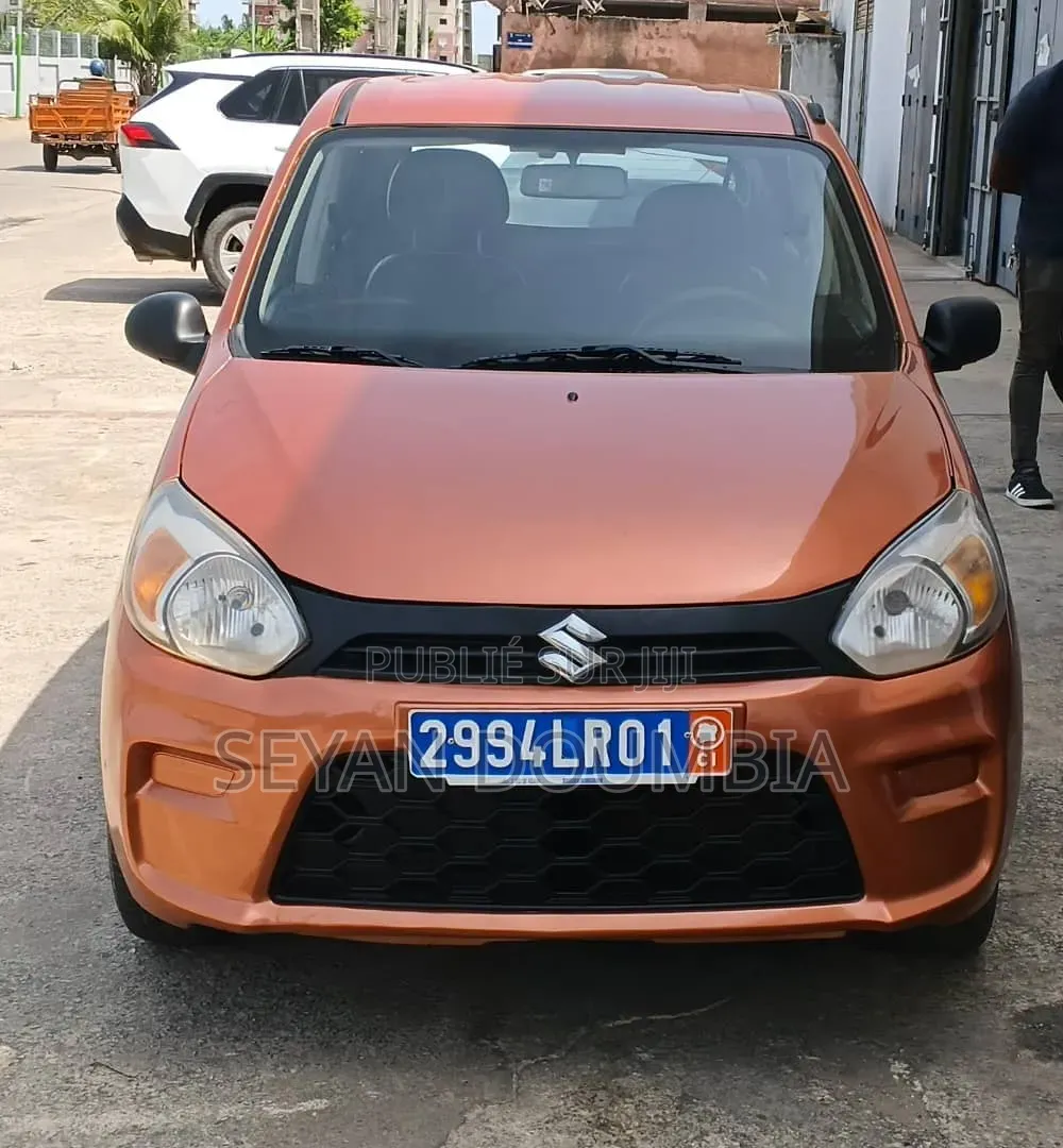 Suzuki Alto 2023 Orange