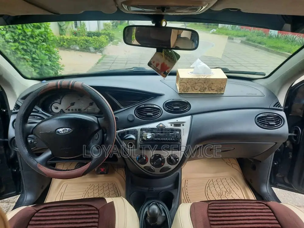 Ford Focus 2003 Noir