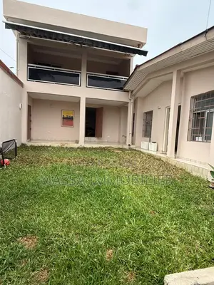 4chbre Villa dans Massa Immobilier, Deux Plateaux à Vendre