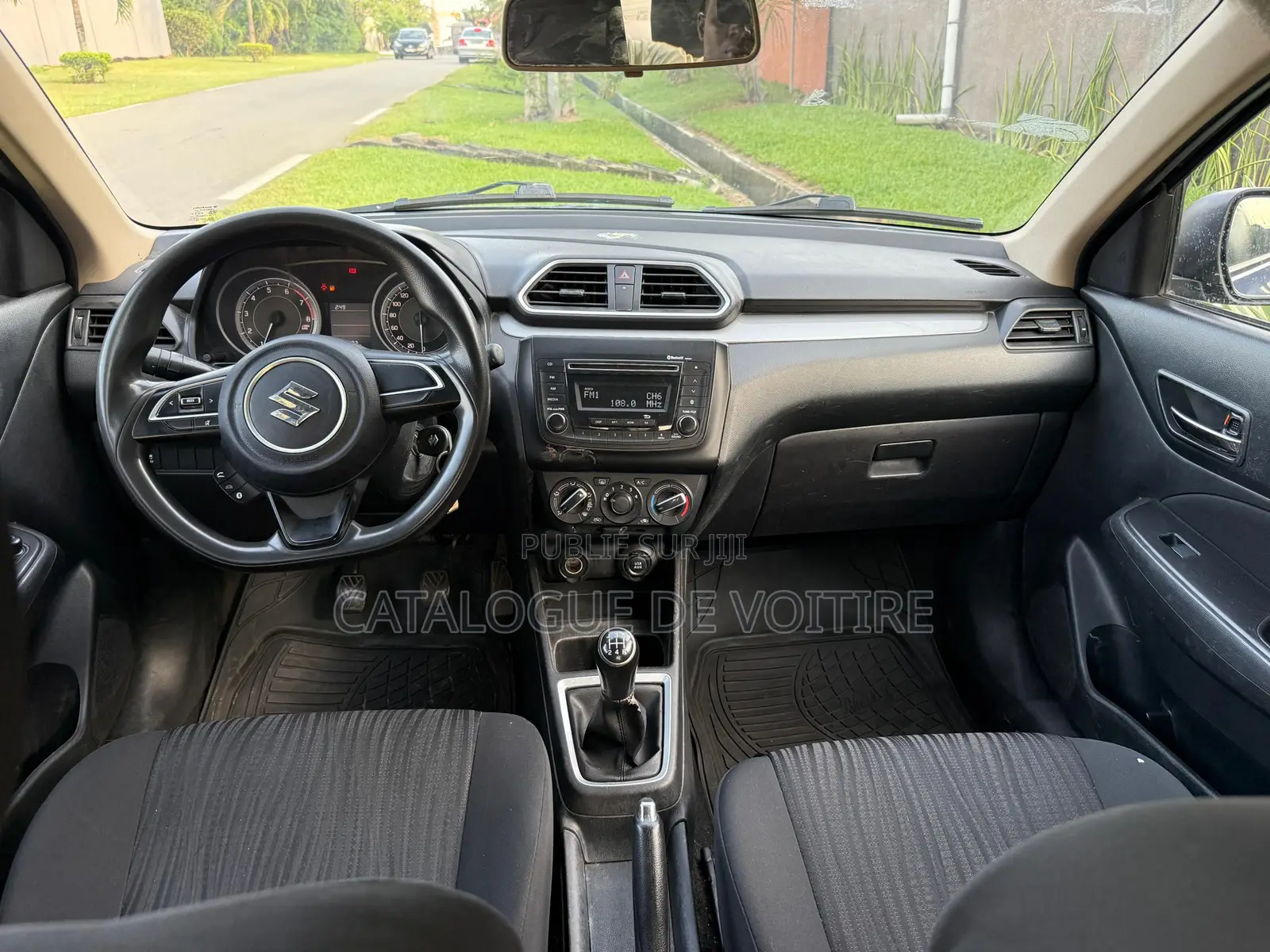 Suzuki Dzire 2023 Bleu