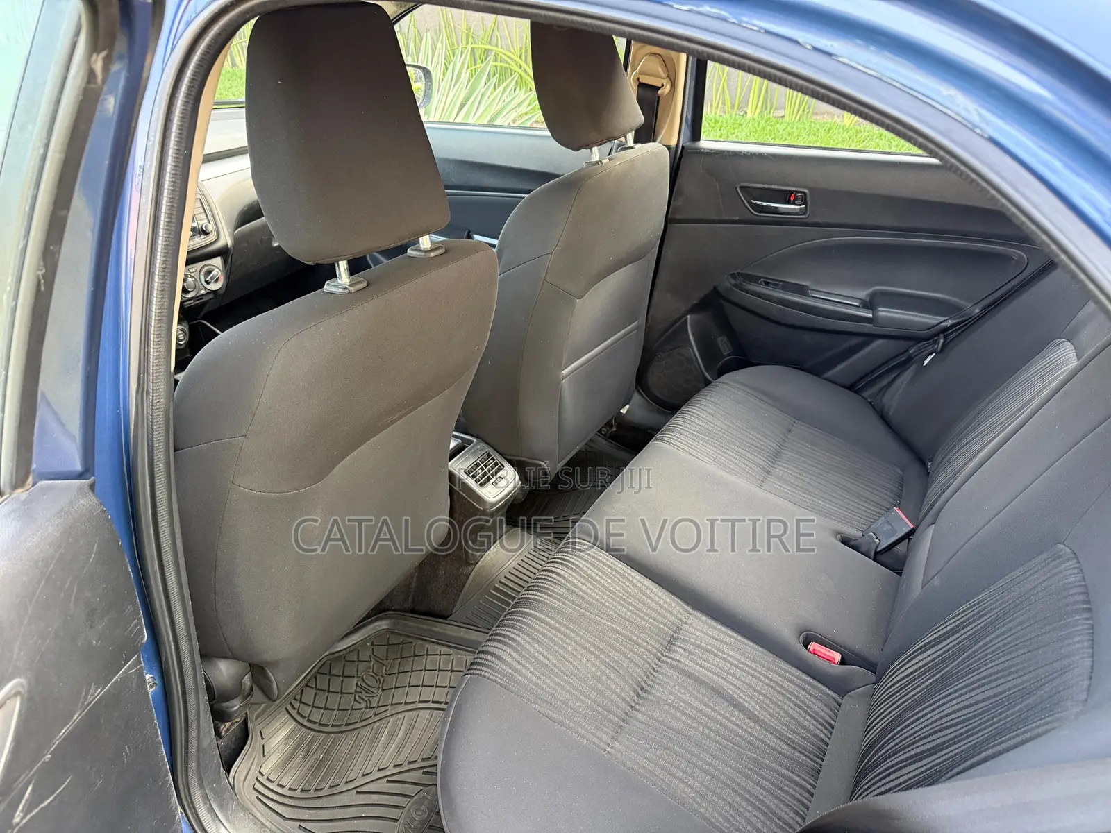 Suzuki Dzire 2023 Bleu