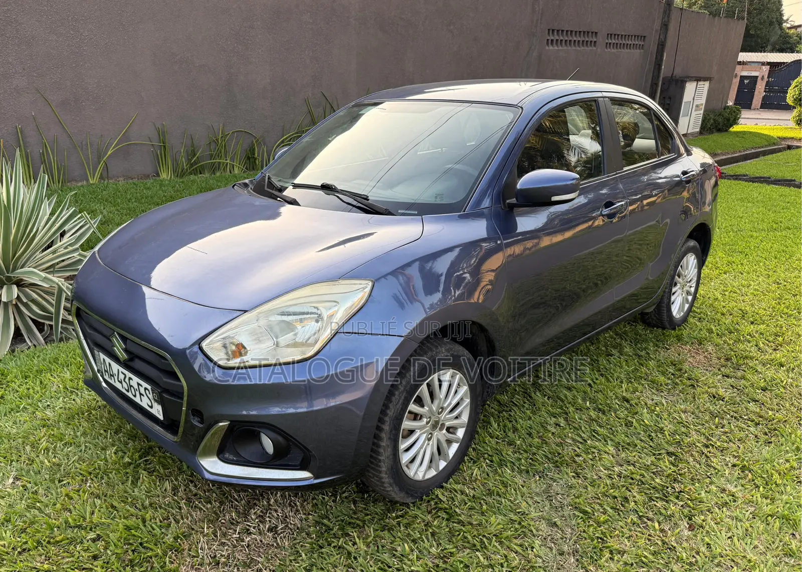 Suzuki Dzire 2023 Bleu