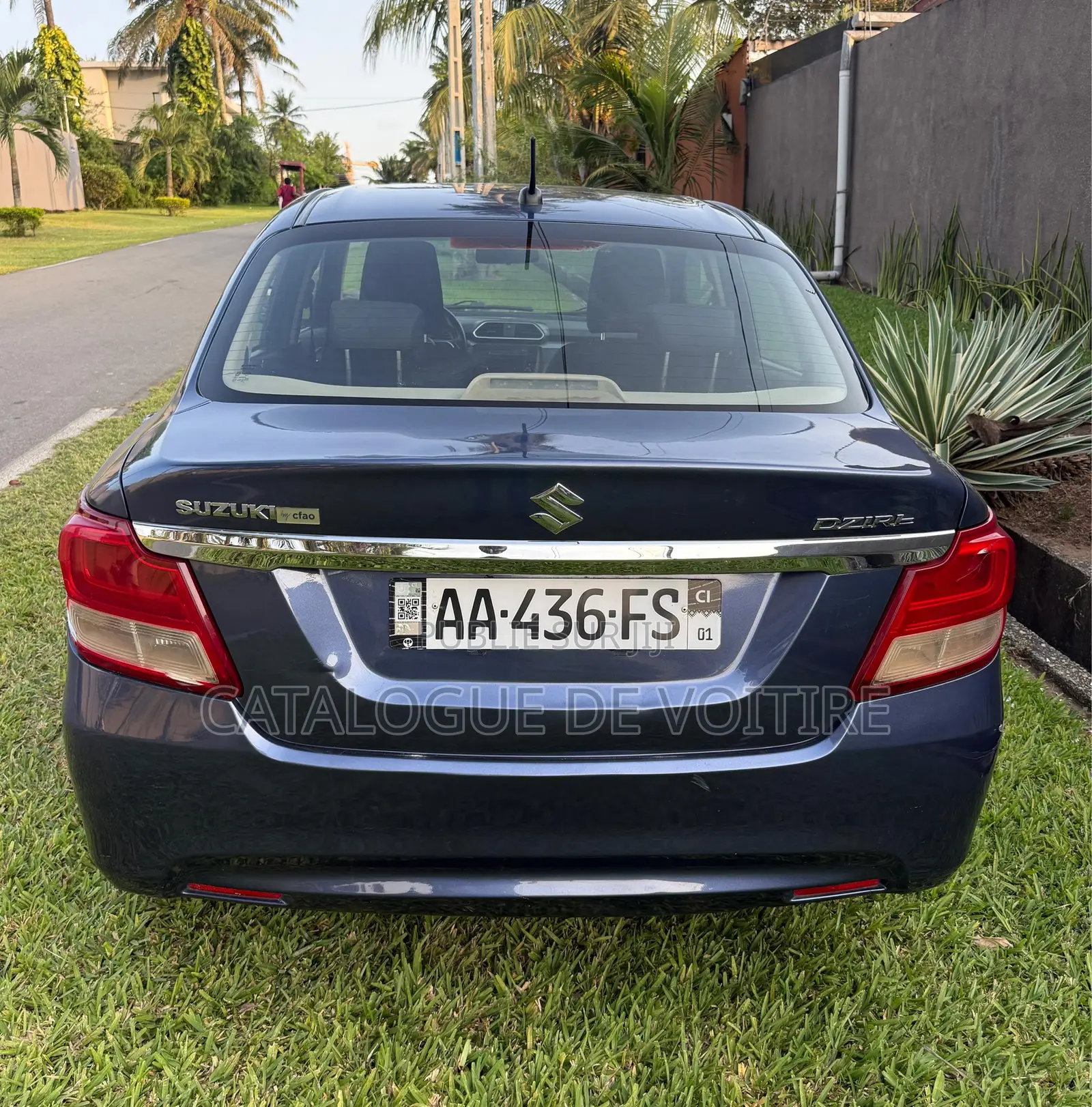 Suzuki Dzire 2023 Bleu