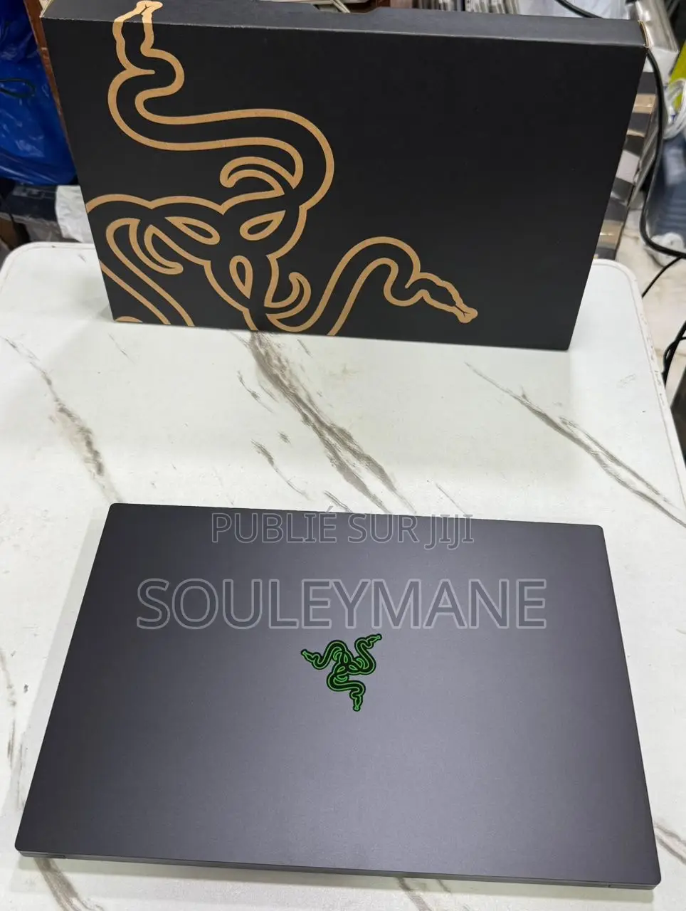 Nouveau Ordinateur portable Razer Lame 32GB Intel Core i9 SSD 1T