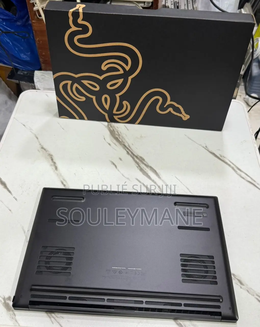 Nouveau Ordinateur portable Razer Lame 32GB Intel Core i9 SSD 1T