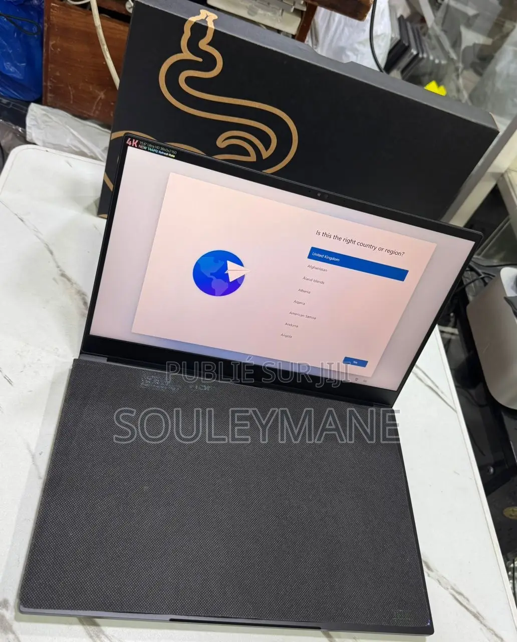 Nouveau Ordinateur portable Razer Lame 32GB Intel Core i9 SSD 1T