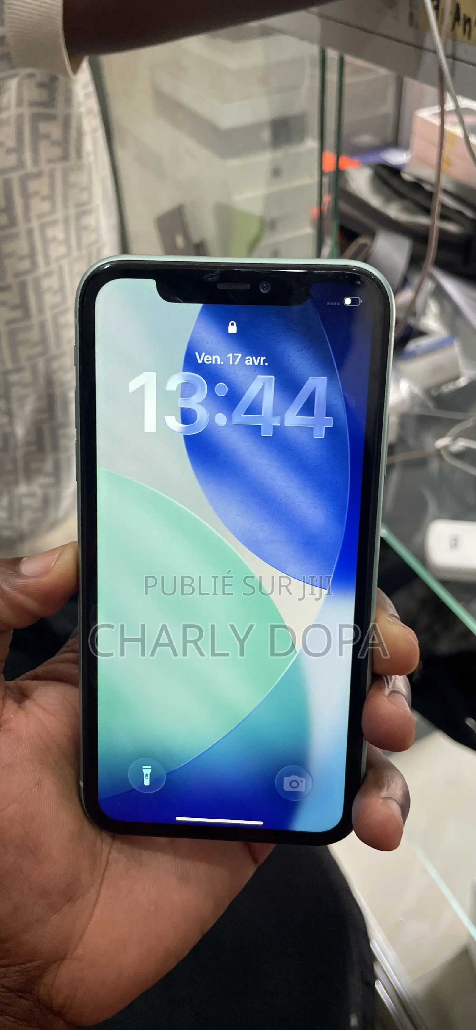 Apple iPhone 11 64 GB Vert