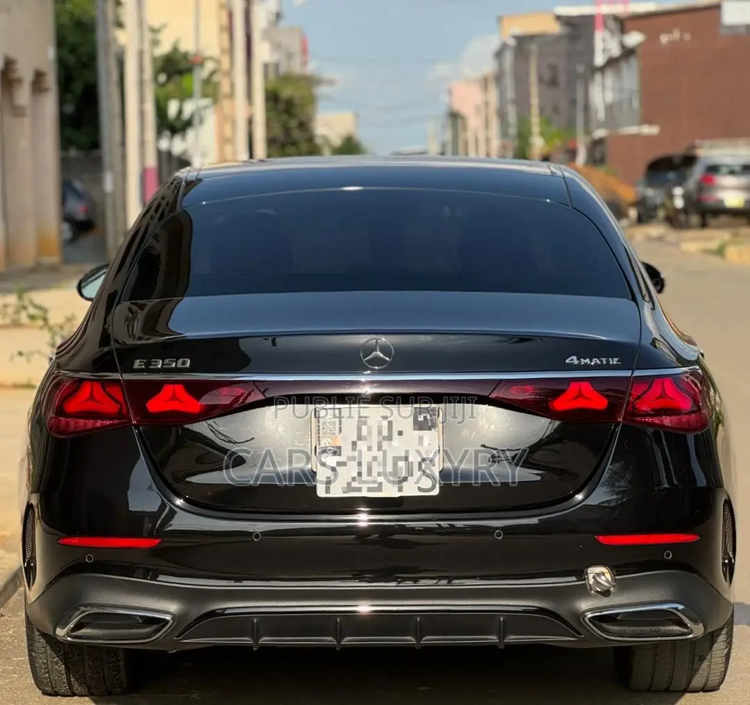 Nouveau Mercedes-Benz E350 2025 Noir
