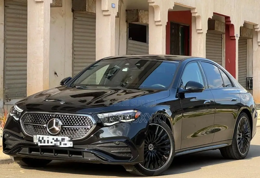 Nouveau Mercedes-Benz E350 2025 Noir