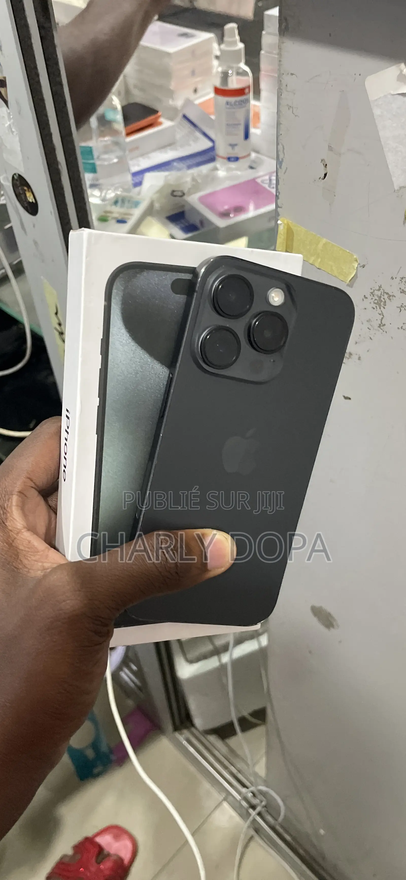 Apple iPhone 15 Pro 128 GB Noir