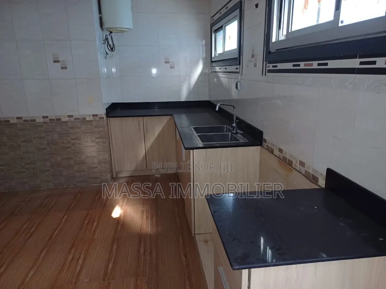 3chbre Villa dans Massa Immobilier, Marcory à Louer