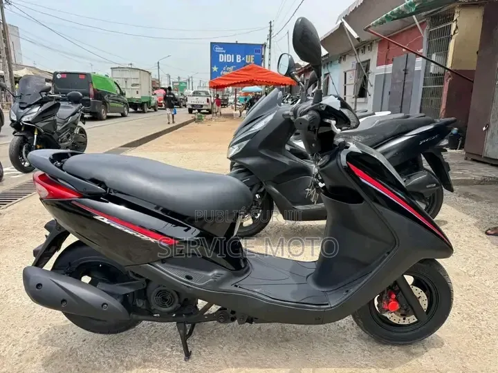 Nouveau Yamaha Crux 2024 Autre