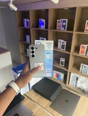 Tecno Camon 50 Ultra 256 GB Gris
